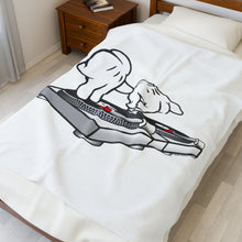 Load image into Gallery viewer, Dual Turntables Velveteen Plush Blanket
