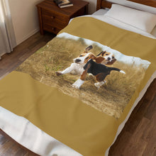 Load image into Gallery viewer, Beagle Velveteen Plush Blanket
